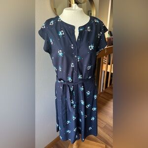 Loft Outlet Navy Floral belted Shirtdress Size 12